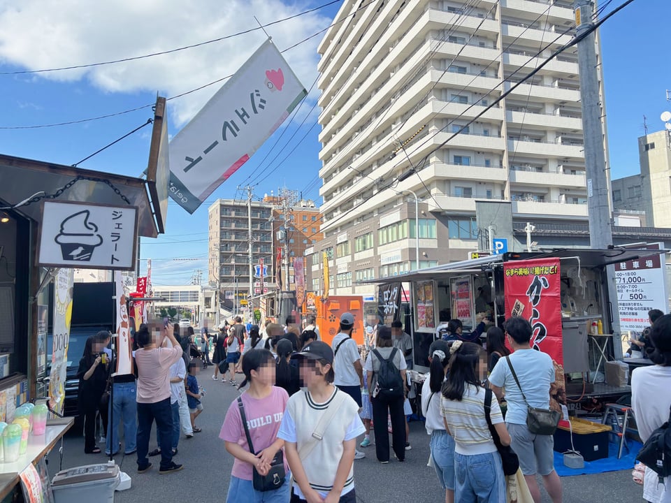 キッチンカー出店の様子